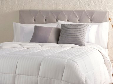 EDREDÓN MAISON LINETT SEDA QUEEN BLANCO COLOR ENTERO