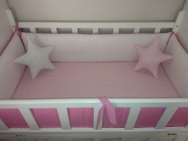 PROTECTOR LATERAL PARACHOQUES DE CUNA - DISEÑO ESTRELLITAS  Y PALOROSA