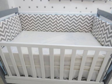 PROTECTORES LATERALES PARACHOQUES DE CUNA - DISEÑO ZIG ZAG