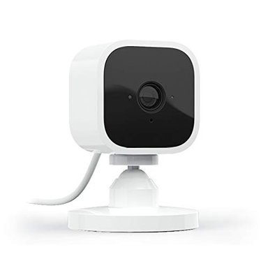 CÁMARA DE SEGURIDAD INTELIGENTE BLINK MINI -COMPACTA CONECTABLE PARA INTERIORES CON VIDEO DE ALTA DEFINICIÓN 1080 - 2