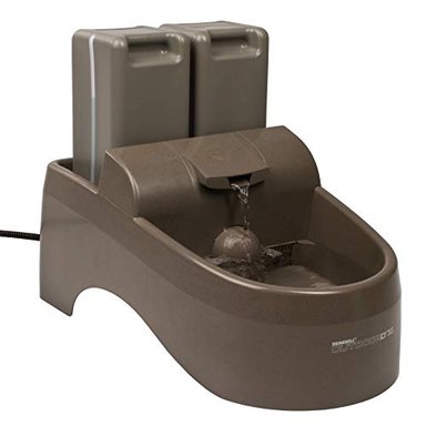 DISPENSADOR AGUA PERRO Y GATO DRINKWELL INTERIORES Y EXTERIORES 450 ONZAS PETSAFE