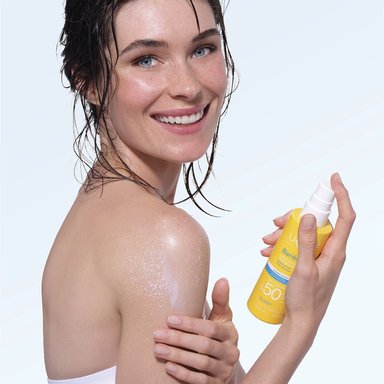 BLOQUEADOR SOLAR CORPORAL URIAGE BARIESUN SPRAY FRENTE LOS RAYOS UVA UVB LA LUZ AZUL SPF 50+ 200 ML - 4