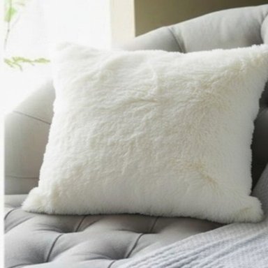 COJIN DECORATIVO FLANNEL CREMA 45 X 45 CM