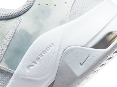 ZAPATILLAS NIKE BELLA 6 PRM DV9017 001 BLANCO PARA MUJER - 7