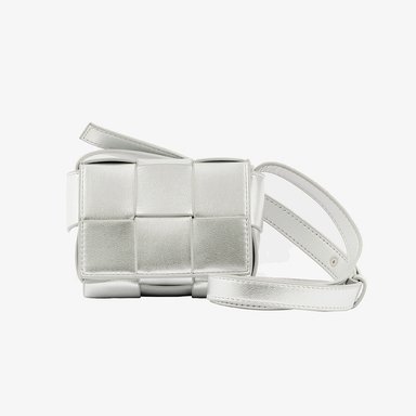 CAMILA VIALI CARTERA AIDA EN CUERO