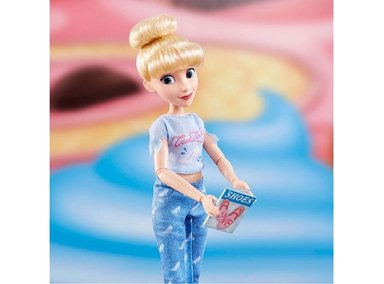 MUÑECA DISNEY PRINCESAS CENICIENTA COMFY SQUAD - 3