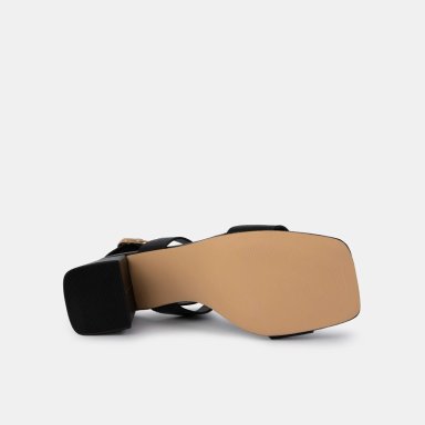 SANDALIAS MUJER BATA NEGRO CASUALES - 4