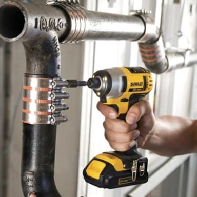 ATORNILLADOR DE IMPACTO 1/4' HEX 20V XR INC 2 BAT Y CARG DEWALT DCF887M2-B2 - 6