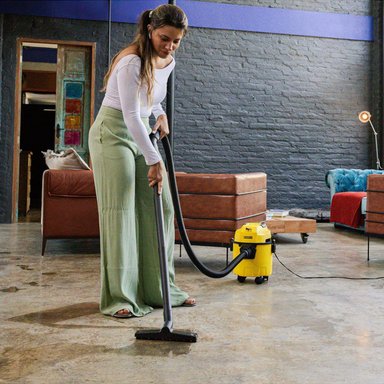 ASPIRADORA DE AGUA Y POLVO WDL1 1000W 10L KARCHER - 4