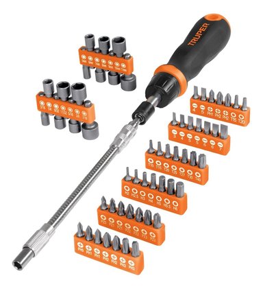 JUEGO DE DESARMADOR CON 42 PUNTAS Y 14 DADOS TRUPER 18220