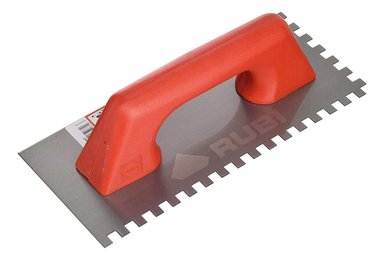 PLANCHA PARA EMPASTAR DENTADA 28 CM (8X8MM) RUBI 610000545