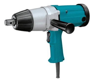 LLAVE DE IMPACTO ELECTRICO 3/4 850W 588NM MAKITA 6906