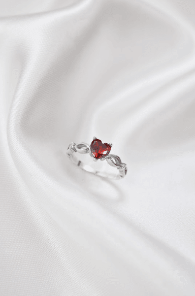 ANILLO CLEO JOYAS & ACCESORIOS RUBI PLATEADO PLATA