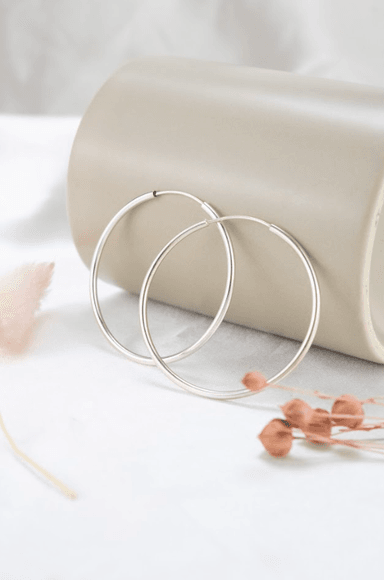 ARETE CLEO JOYAS & ACCESORIOS HOOP DELGADA 45MM PLATEADO PLATA