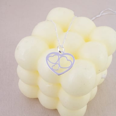 COLLAR CORAZONES CALADOS PLATA - 2