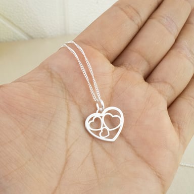 COLLAR CORAZONES CALADOS PLATA - 4
