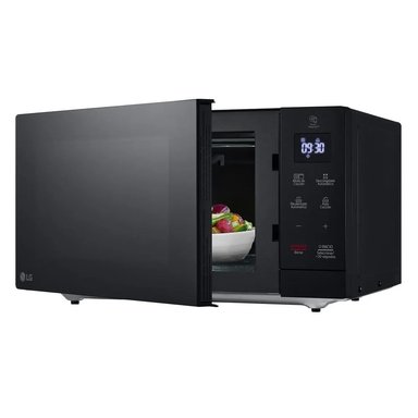 HORNO MICROONDAS LG NEOCHEF™ MH7032JAS CON GRILL DORADOR 30 LITROS - 3