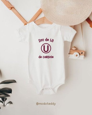 BODY UNISEX MODO TEDDY BLANCO SOY LA U CORAZÓN