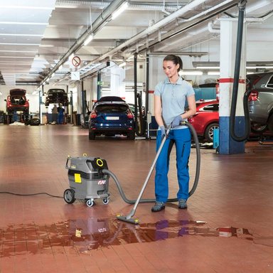 KARCHER ASPIRADORA INDUSTRIAL NT 30/1 TACT L - 4