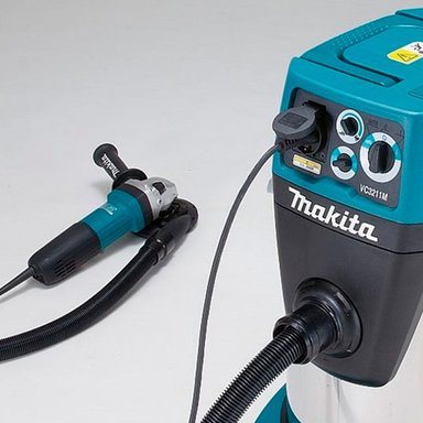 ASPIRADORA MAKITA HÚMEDO Y SECO 1050W POLVO-32L AGUA-27L VC3211H - 2