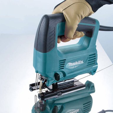 SIERRA CALADORA MAKITA M4301B MT 450W 65MM VELOC. VARIABLE - 3