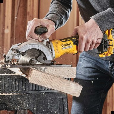 SIERRA CIRCULAR DEWALT 4-1/2' 20V MAX SIN BAT NI CARGADOR - 3