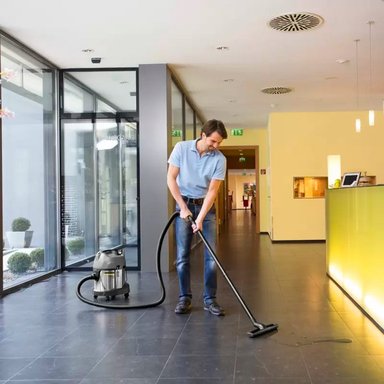 ASPIRADOR EN SECO Y HUMEDO 20 L KARCHER NT 20/1 ME CLASSIC - 4