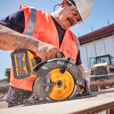 SIERRA CIRCULAR DEWALT DCS578 7-1/4' 60V FLEXVOLT XR SIN BAT - 5