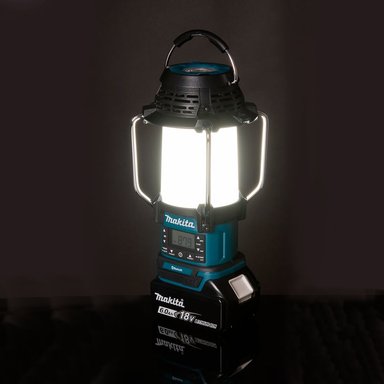 RADIO CON LINTERNA MAKITA 3 TONOS DE LUZ 18V SIN BAT DMR057 - 6