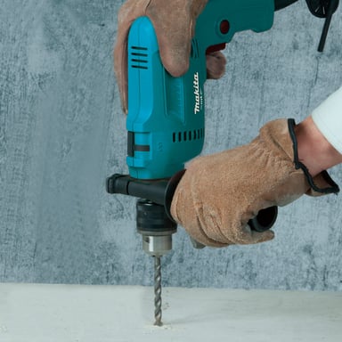 SET DE HERRAMIENTAS MAKITA TALADRO PERCUTOR MT 1/2' VVR M0801KB 500 WATTS + MALETÍN - 4