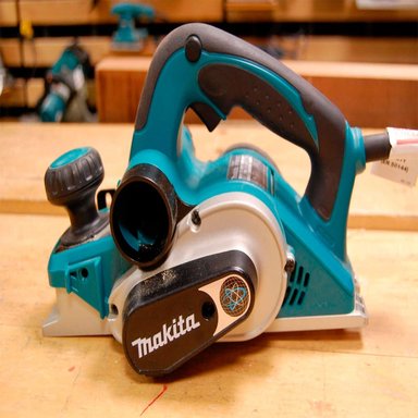 CEPILLO ELÉCTRICO MAKITA KP0800 620W PROFESIONAL CARPINTERÍA - 2