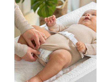 EQUIPO ESENCIAL CAMBIAR PAÑALES INGENUITY 92000AZ SUMMER INFANT 5 PIEZAS SET BLANCO 32 X 16 X 3.5 PULGADAS - 2