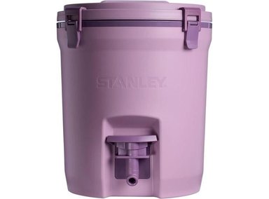 JARRA DE AGUA STANLEY 2 GAL - DISPENSADOR DE BEBIDAS FRÍAS CON ESPITA FÁCIL Y TAPA CON SEGURO.
