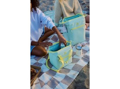 STANLEY MOCHILA MIDI MADELEINE IDEAL PARA ACTIVIDADES AL AIRE LIBRE, PORTÁTIL Y AISLADA - 6