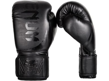 GUANTES DE BOXEO VENUM CHALLENGER 2.0 CON CIERRE DE VELCRO Y DISEÑO NEGRO