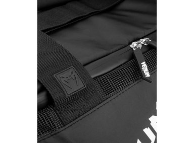 BOLSA VENUM TRAINER LITE EVO CON COMPARTIMENTO AMPLIO Y VENTILACIÓN, IDEAL PARA BALONCESTO Y BOXEO - 7