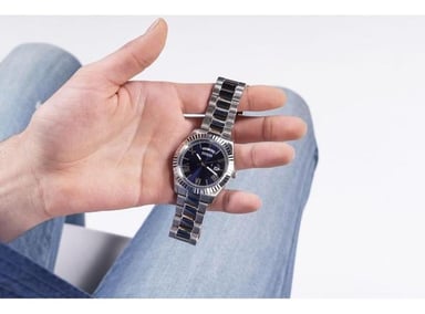 RELOJ ANALÓGICO GUESS CON PULSERA DE ACERO INOXIDABLE, DISEÑO AZUL Y PLATEADO, RESISTENTE AL AGUA - 5