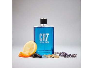 CR7 PLAY IT COOL DE CRISTIANO RONALDO: SET DE FRAGANCIA FOUGERE CON GEL DE BAÑO PARA HOMBRES - 3