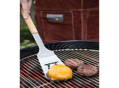 ESPÁTULA OUTSET ACERO INOXIDABLE PARA PARRILLA MODELO VERDE 45.7CM - 2
