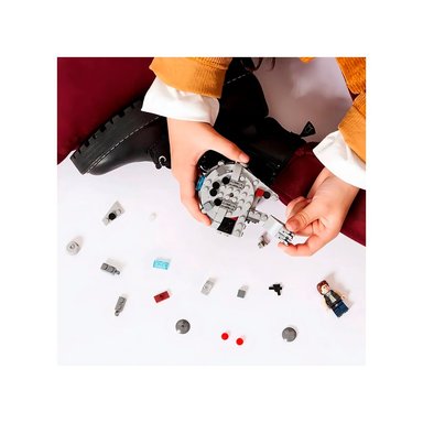 LEGO STAR WARS MILLENNIUM FALCON 75295 - 4
