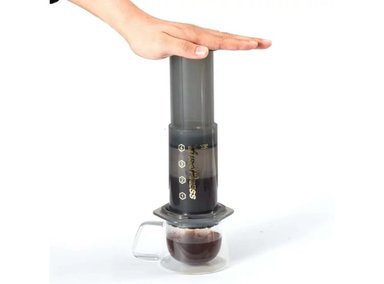 YUROPRESS 4 TAZAS NEGRO