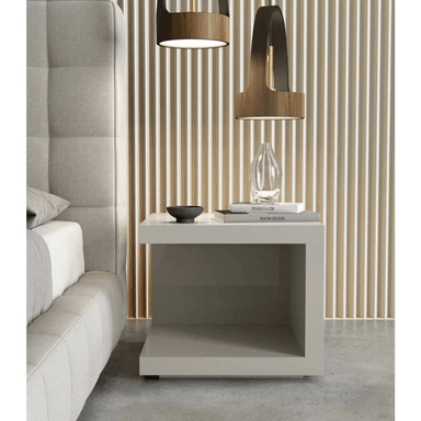 VELADOR TU MESITA CONTEMPORÁNEO AIDAÁ 51CM BLANCO