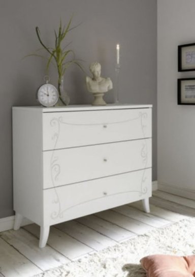 CÓMODA CLÁSICA JADE 3 CAJONES COLOR BLANCO TU MESITA