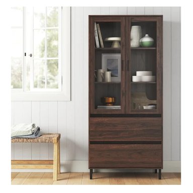 VITRINA RÚSTICA TU MESITA PARIS COLOR MARRÓN 2 PUERTA 2 CAJONES