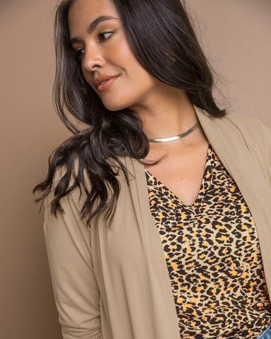 CAMISETA ABIERTA  MANGA LARGA CON CAÍDA EN LATERALES