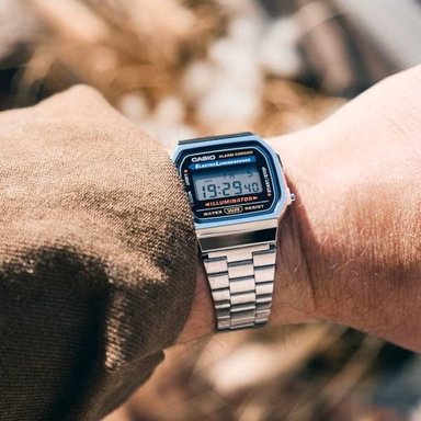 RELOJ DE HOMBRE CASIO RETRO A168WA-1 PLATEADO - 2