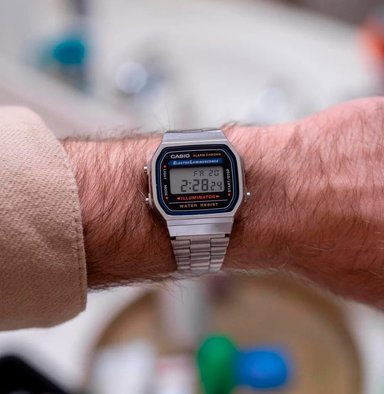RELOJ DE HOMBRE CASIO RETRO A168WA-1 PLATEADO - 5