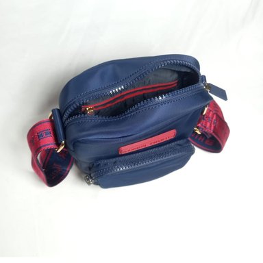 CROSSBODY TOMMY HILFIGER CUADRADO AZUL STRAP DOBLE CIERRE - 4