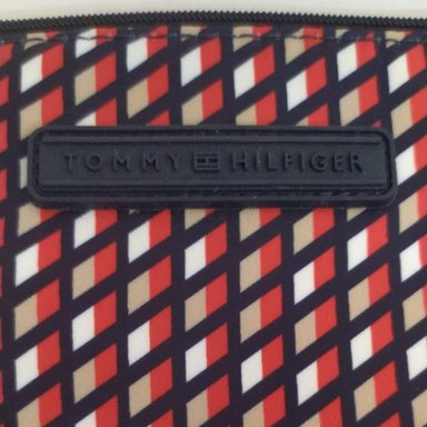 CARTERA TOMMY HILFIGER 69J2239 AZUL DE MANO O WRISLET MONOGRAM /ROJO - 4