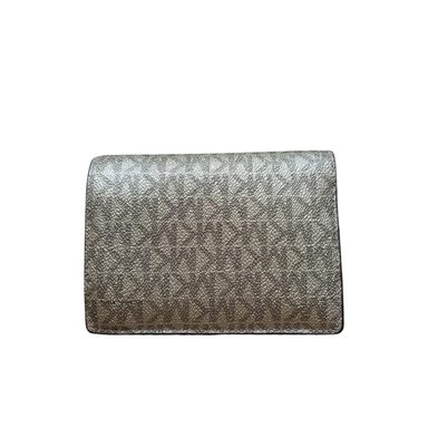 BILLETERA MICHAEL KORS 38F1CT9F2M DORADO JET SET CHARM MUJER - 4